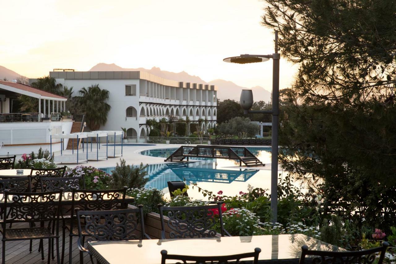 Malpas Hotel Agios Epiktitos Exterior foto